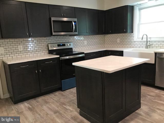 Foto del edificio - 4091 Shady Knoll Ct