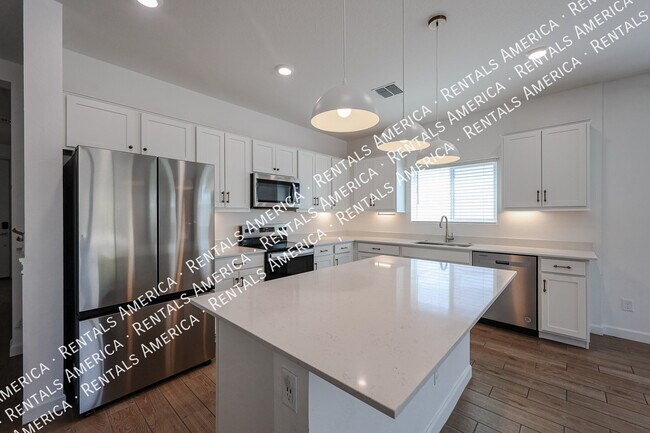 Foto del edificio - 9538 N 178th Dr