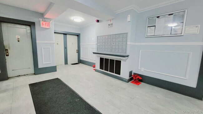 Foto del edificio - 61-09 39th Ave