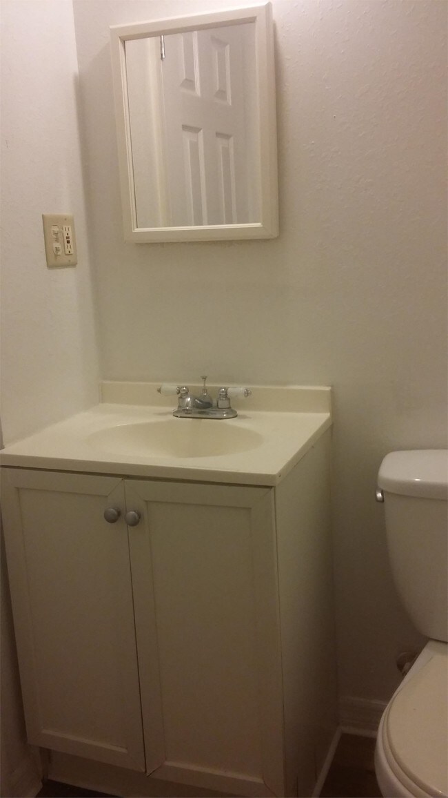 Foto del edificio - 15116 Pine Meadows Dr