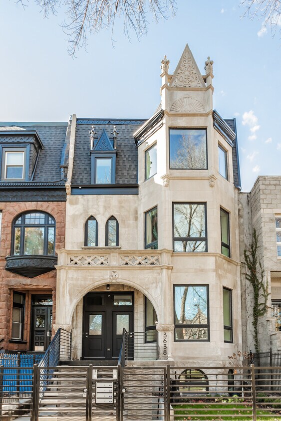 Primary Photo - 3638 S King Dr