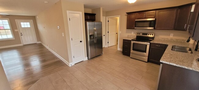 Building Photo - 1487 Coronado Dr