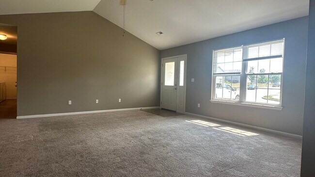 Building Photo - 3903 Arctic Fox Dr