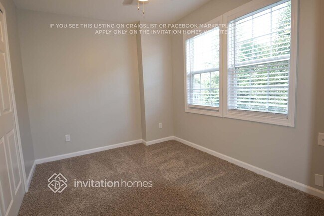 Foto del edificio - 3632 Cashew Dr