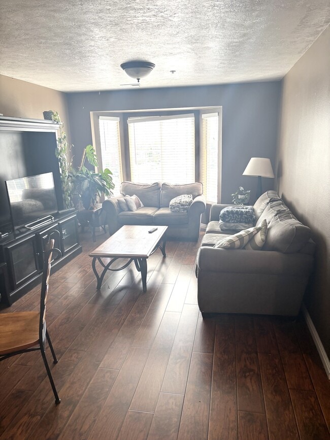 Building Photo - 112 W 1230 N St