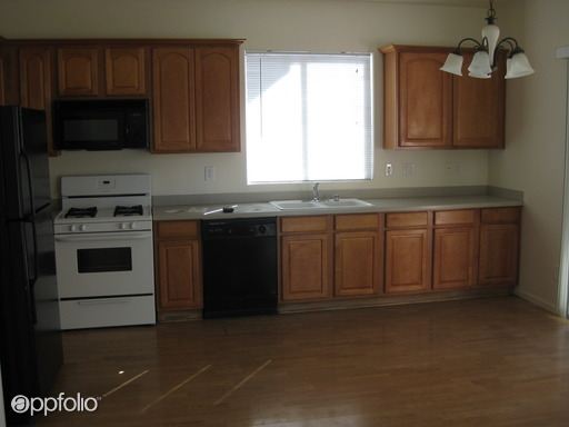 Building Photo - 8473 Cheerful Brook Ave