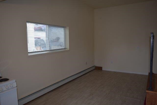 Building Photo - 1579 Valarian St