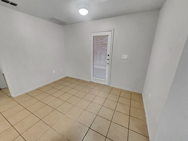 Foto del edificio - 511 N Brentwood Ave