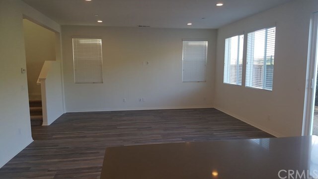 Building Photo - 516 Encanto Ln