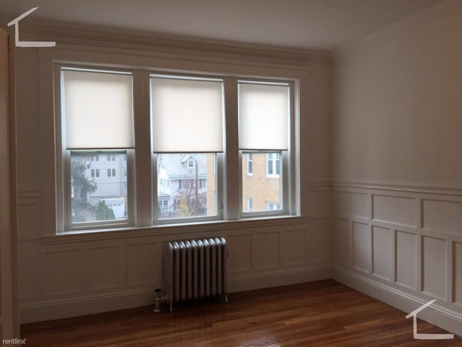 Building Photo - 81 Winchester St