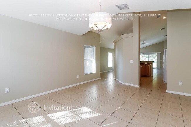 Foto del edificio - 6647 Cambridge Park Dr