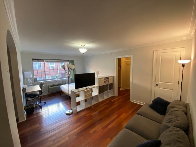 Foto del edificio - 820 B S Washington St