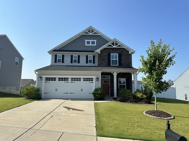 Building Photo - Super functional floor plan in this 3BR 2....