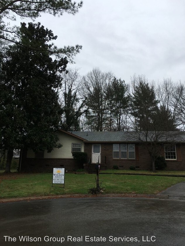 Foto principal - 2 br, 1.5 bath House - 548 Westgate Ct.