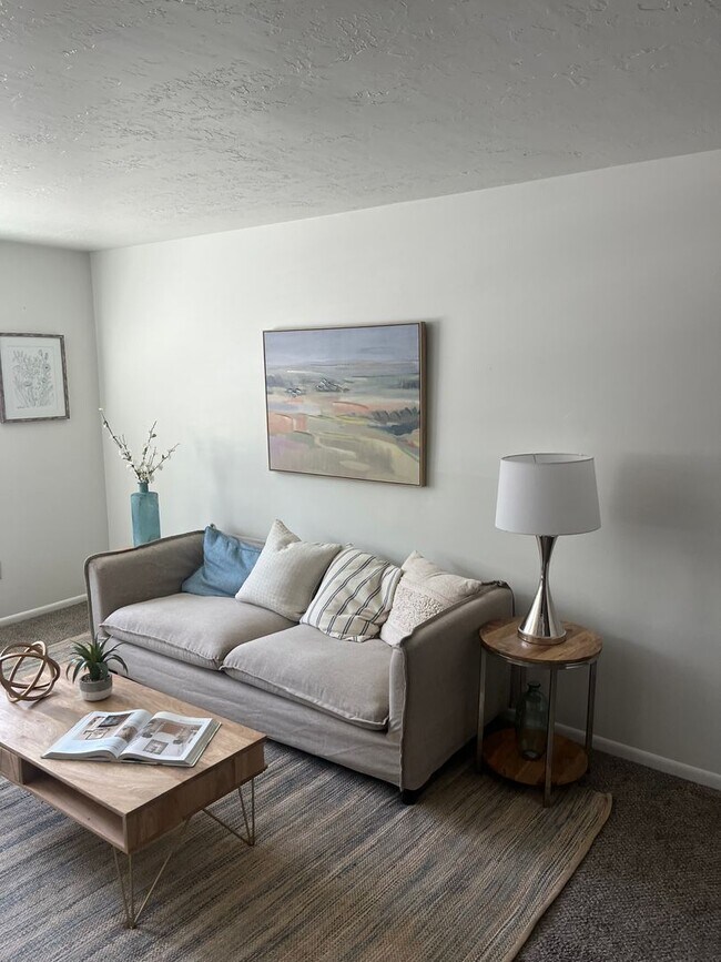 Foto del edificio - 2 Bedroom Condo at Greentree Condominiums!