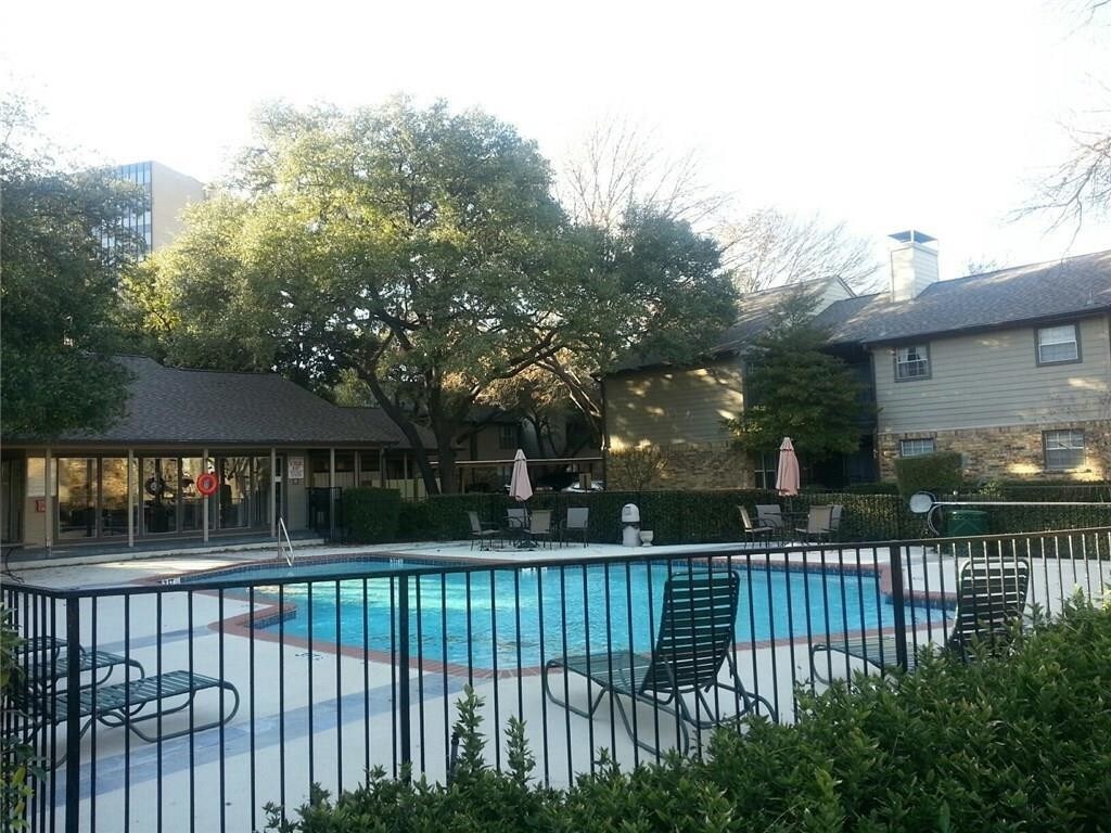 5300 Keller Springs Rd Unit 2093, Dallas, TX 75248 Condo for Rent in