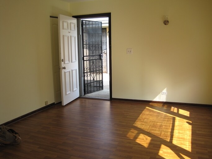 Foto del diseño de interior - 215-219 N Grace Ave