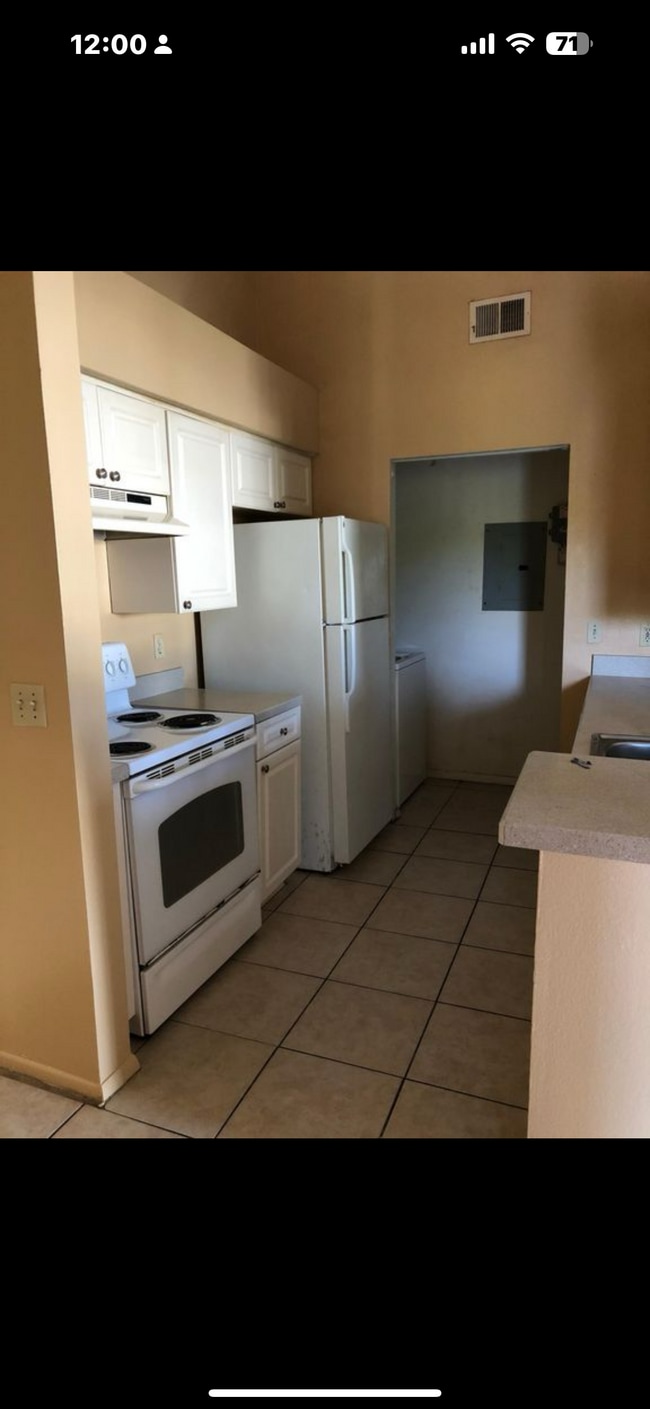 Foto del edificio - 1218 Bermuda Lakes Ln