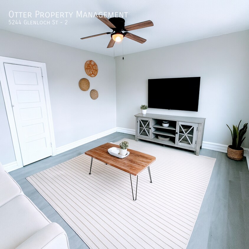 Foto principal - 5244 Glenloch St