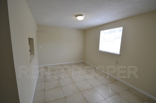 Building Photo - 4086 Dijon Dr