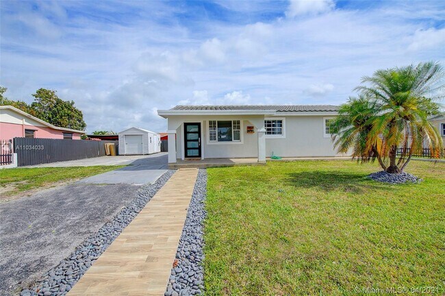 Foto del edificio - 11831 SW 206th Ter