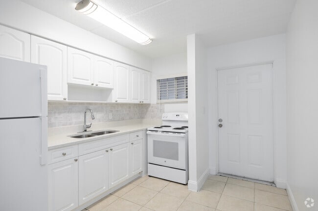 Interior Photo - Nautica Apartments