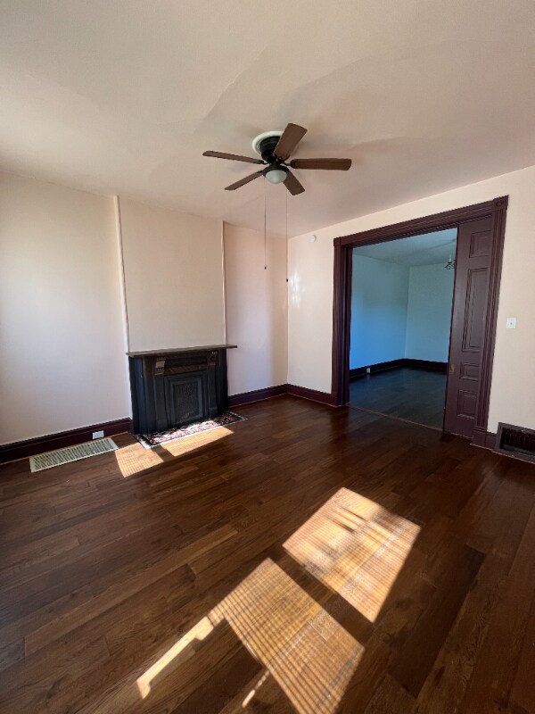 Building Photo - 2813 Mt Pleasant St