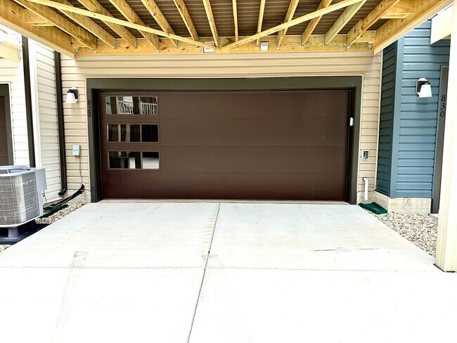 Foto del edificio - 828 Teacher Mitchell Rd