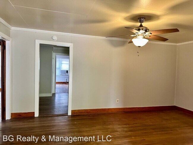 Building Photo - 3 br, 1 bath House - 106 Sylvia Street