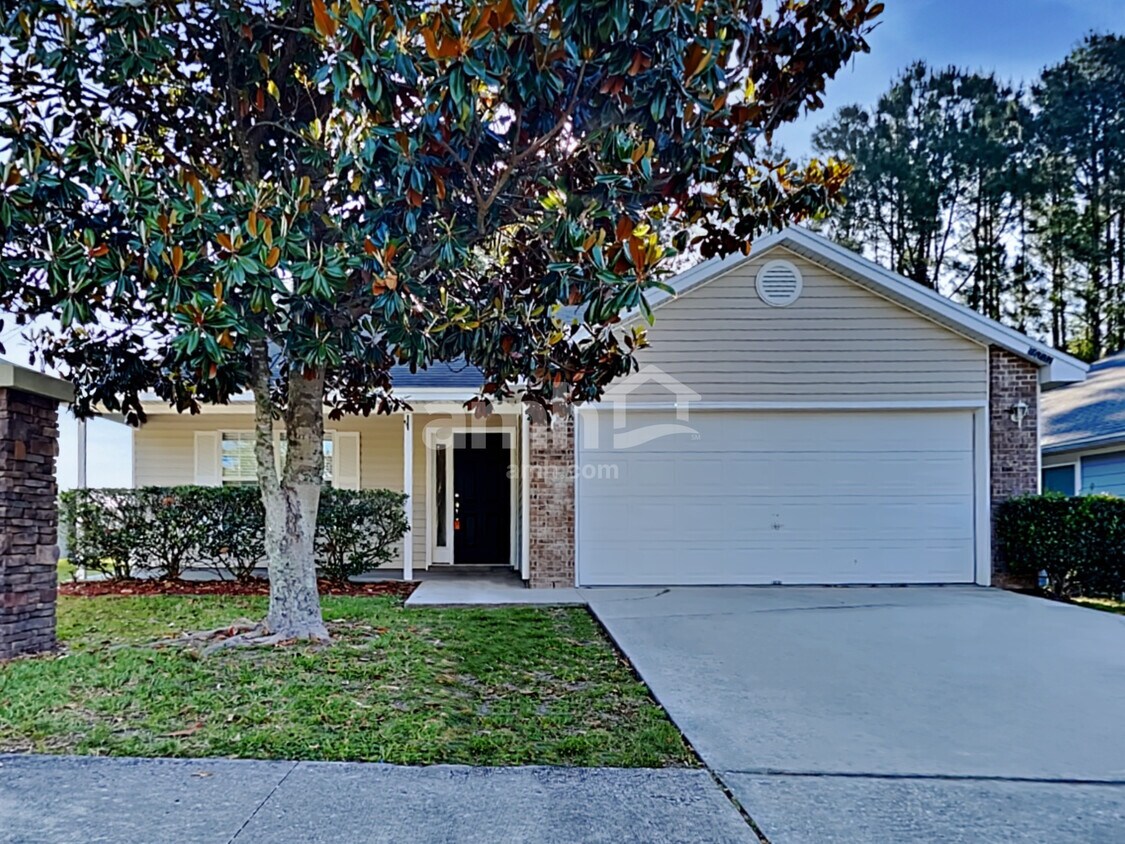 Primary Photo - 96742 Commodore Point Dr