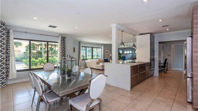 Foto del edificio - 201 NE 26th Ave