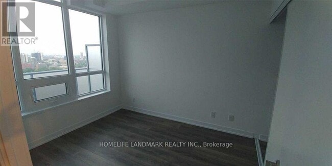 Building Photo - 365 Church St