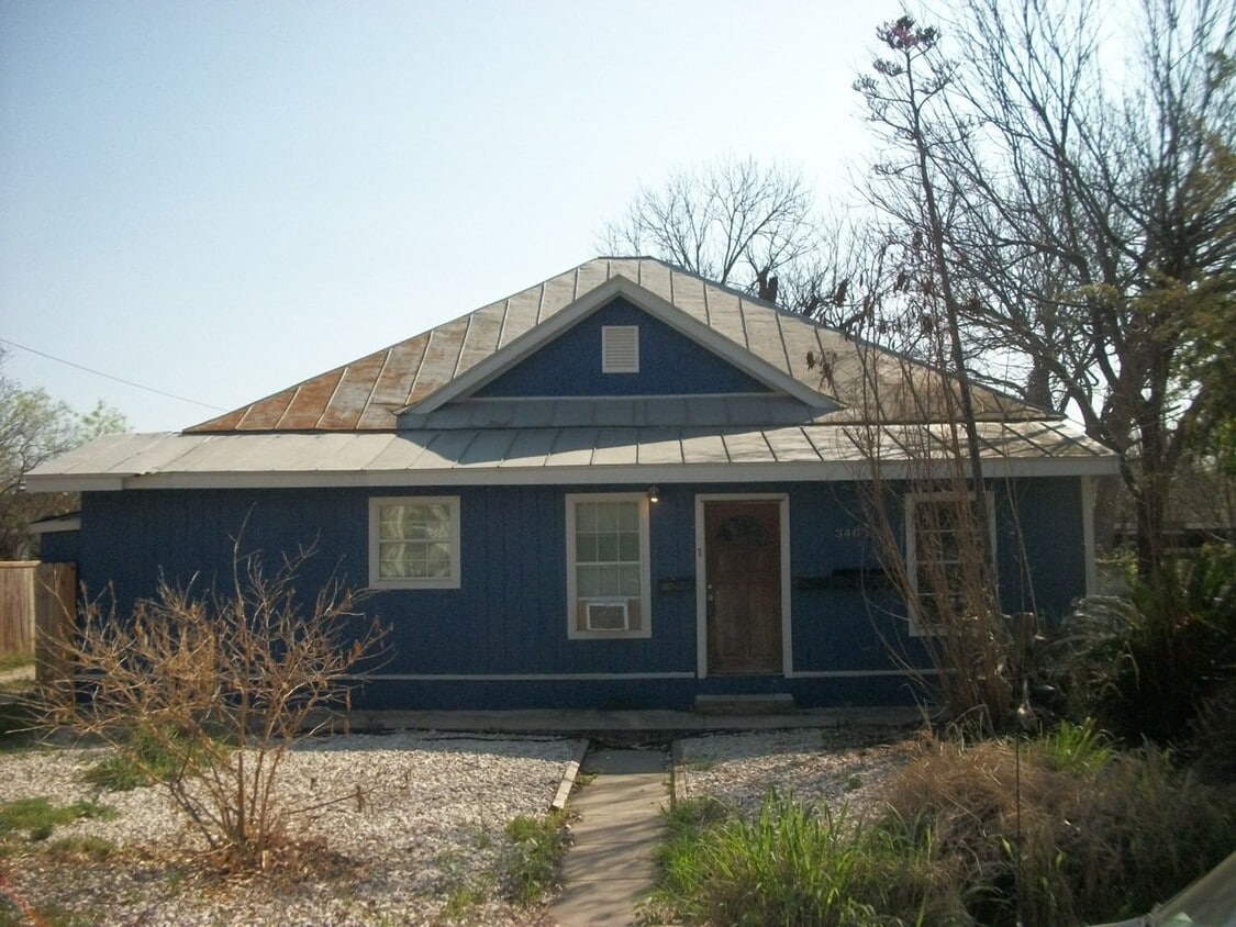 GREAT RENTAL NEAR DOWNTOWN! - GREAT RENTAL NEAR DOWNTOWN!