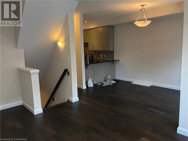 Photo du bâtiment - 1169 Garner Rd E