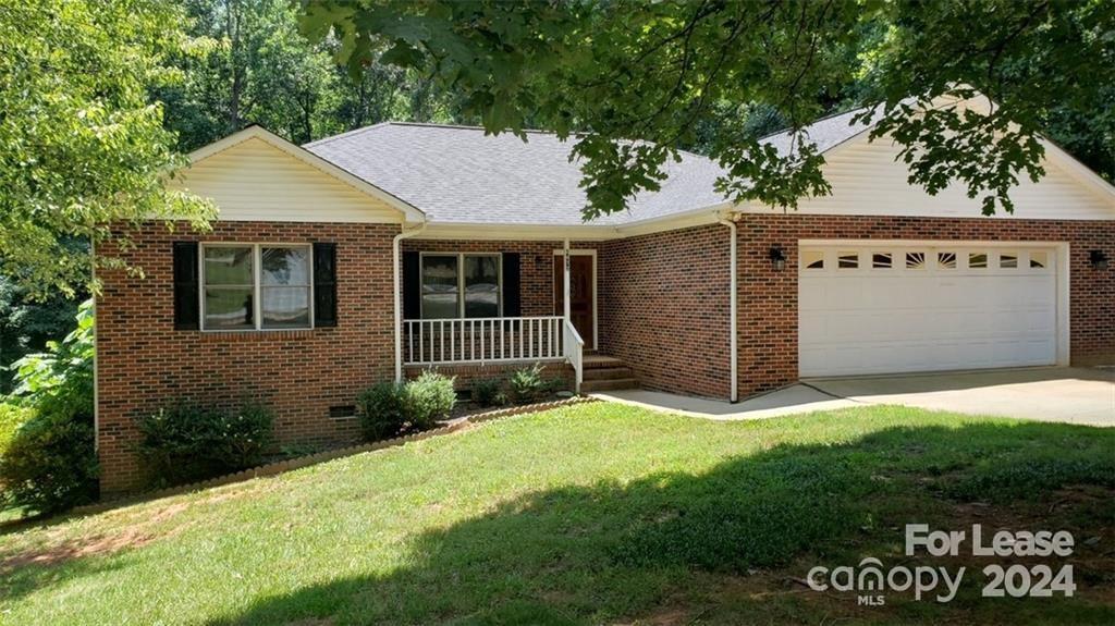 6972 Forest Manor Dr, Denver, NC 28037 House Rental in Denver, NC