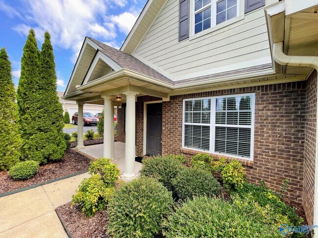 Foto del edificio - 57 NW Moore Farm Cir