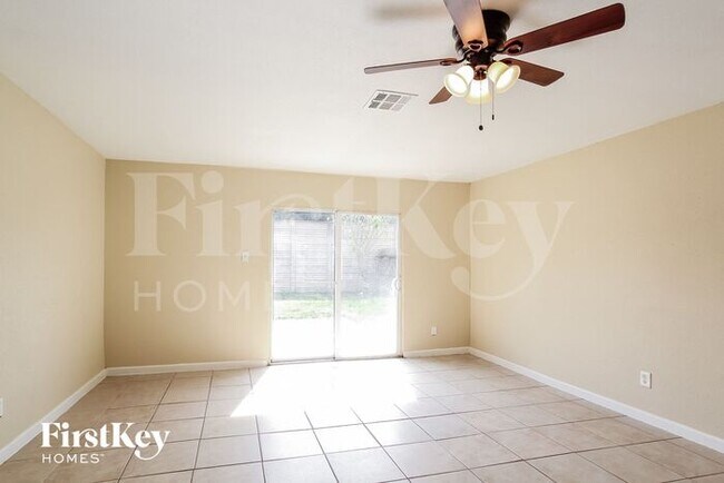 Foto del edificio - 29322 Brookchase Dr