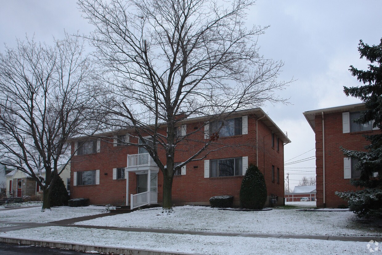 Building Photo - 310 Merrymont Dr
