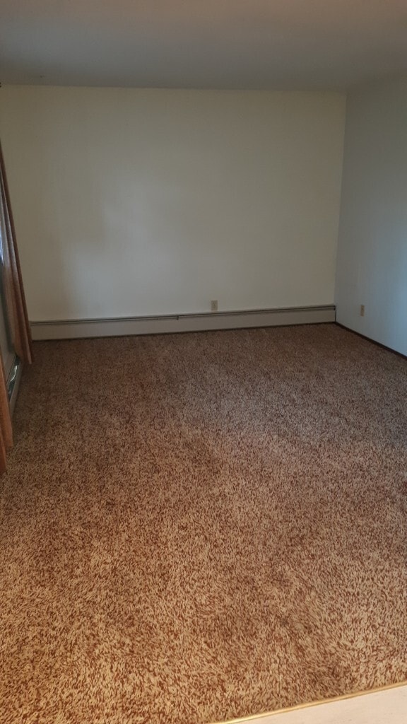 Building Photo - 0 Bed 0 Bath Unit in Red Deer, AB