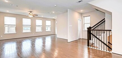 Building Photo - 3115 Roseland Terrace Ln