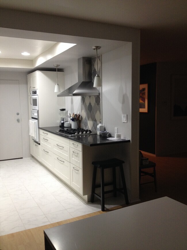 Foto del edificio - 266 S Madison Ave