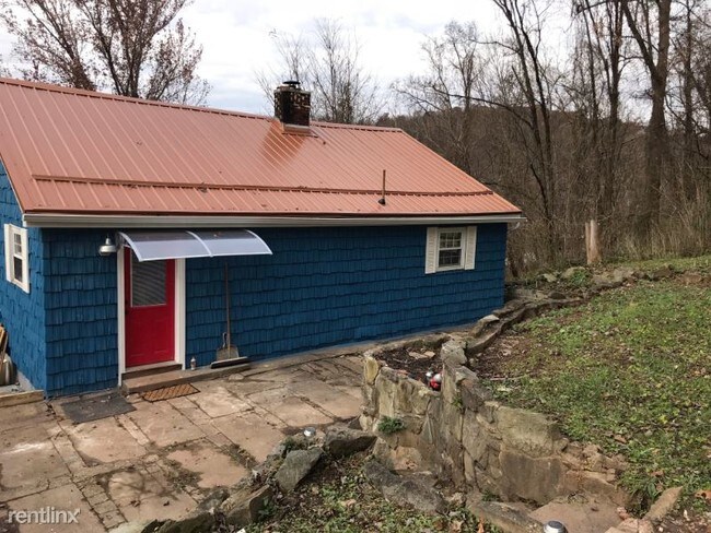 Building Photo - 2 br, 1 bath House - 98 Natural Spring