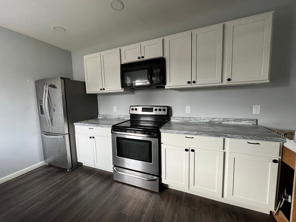 Foto principal - 836 S Hamilton Rd