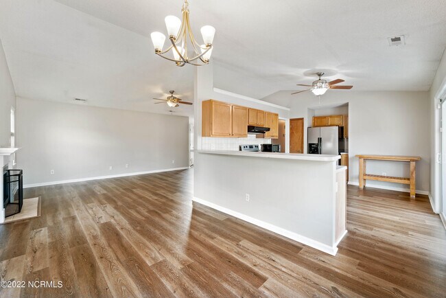 Building Photo - 401 Penrose Ct