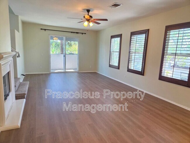 Foto del edificio - 1663 Claret Cup Dr