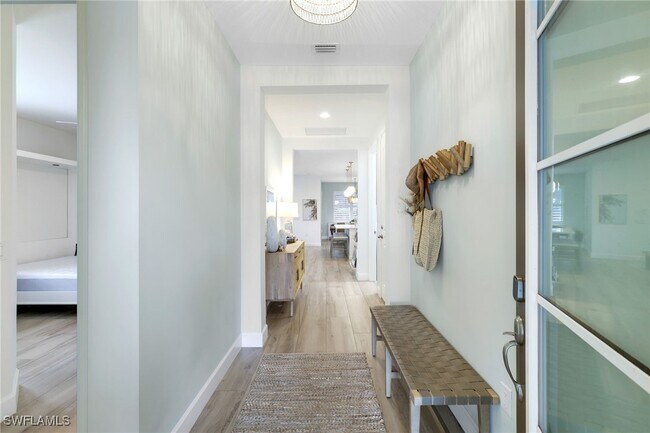 Foto del edificio - 14571 Topsail Dr