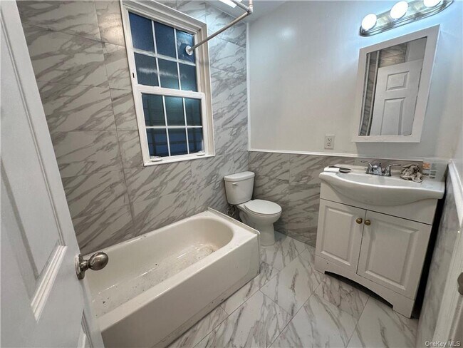 Foto del edificio - 181 Ridge Ave