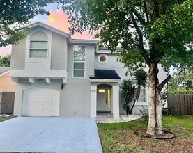 Building Photo - 9721 NW 51st Ln