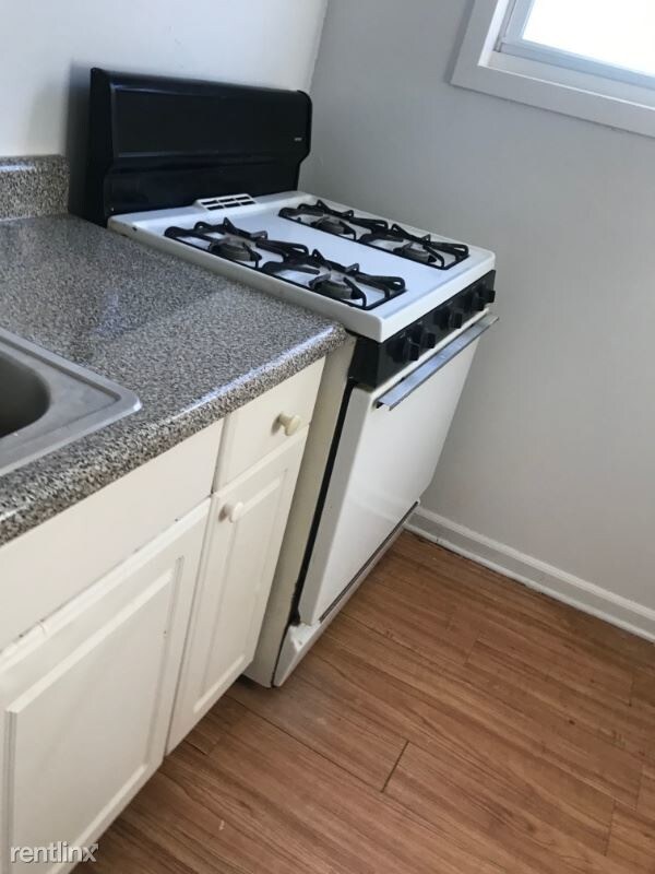 Foto del edificio - 2 br, 2 bath Apartment - 907 Stuyvesant Ave