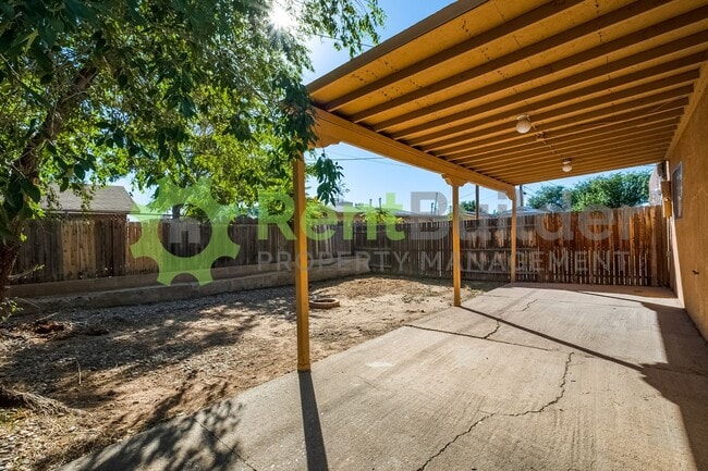 Building Photo - CALL US TODAY AT (505) 808-6467 TO SCHEDULE A CONVENIENT SHOWING